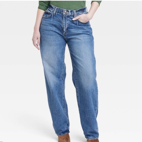 Universal Thread 90’s Baggy Jeans - Picture 2 of 8